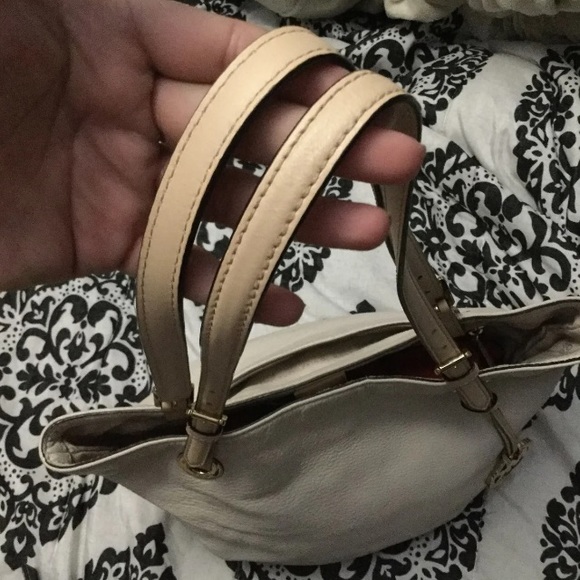 MK purse - Picture 4 of 4